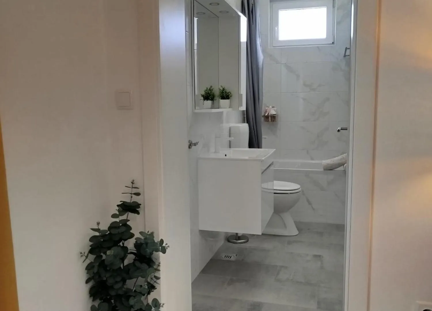 Anna Maris Apartment Rab Town