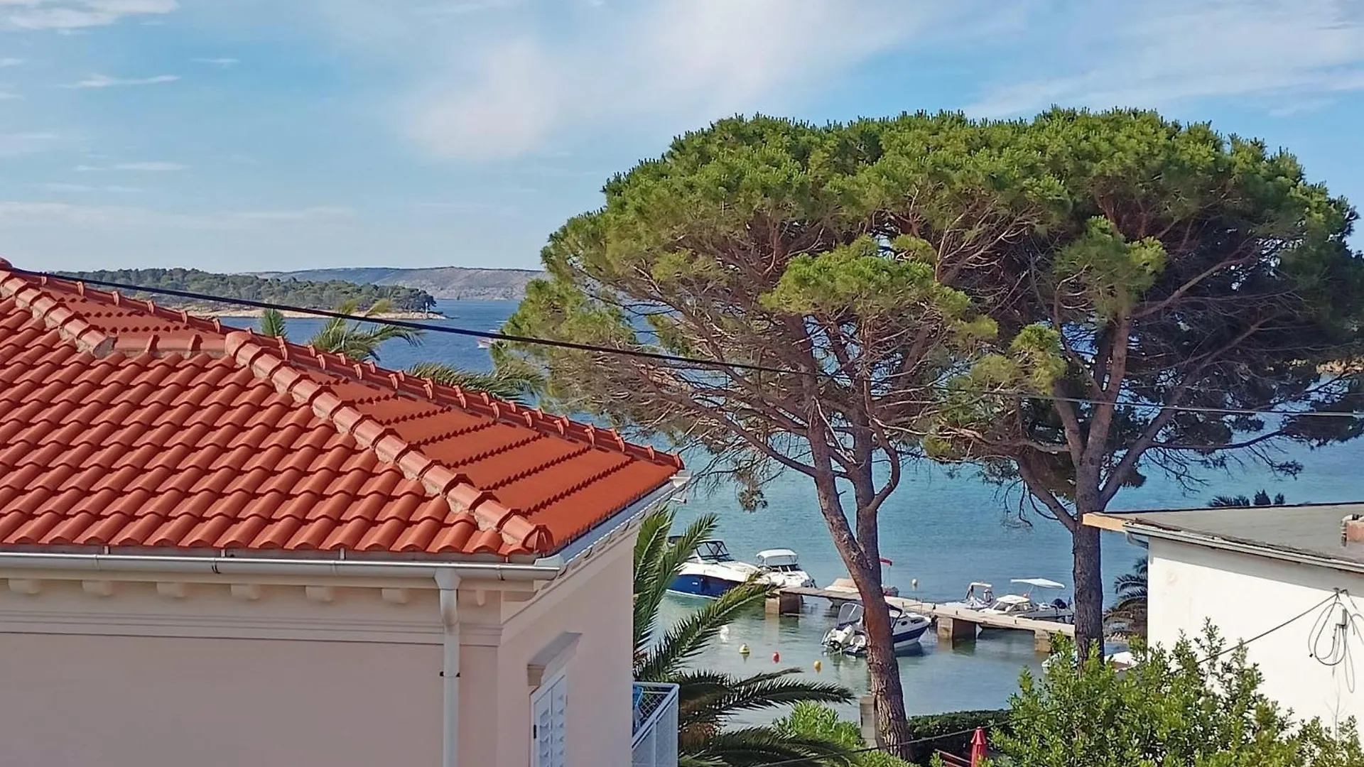Anna Maris Apartment Rab Town